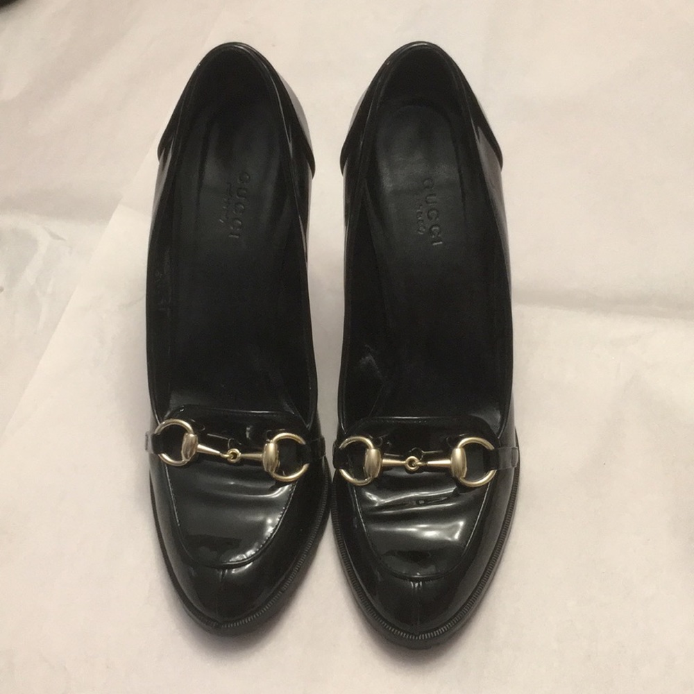 Gucci shoes